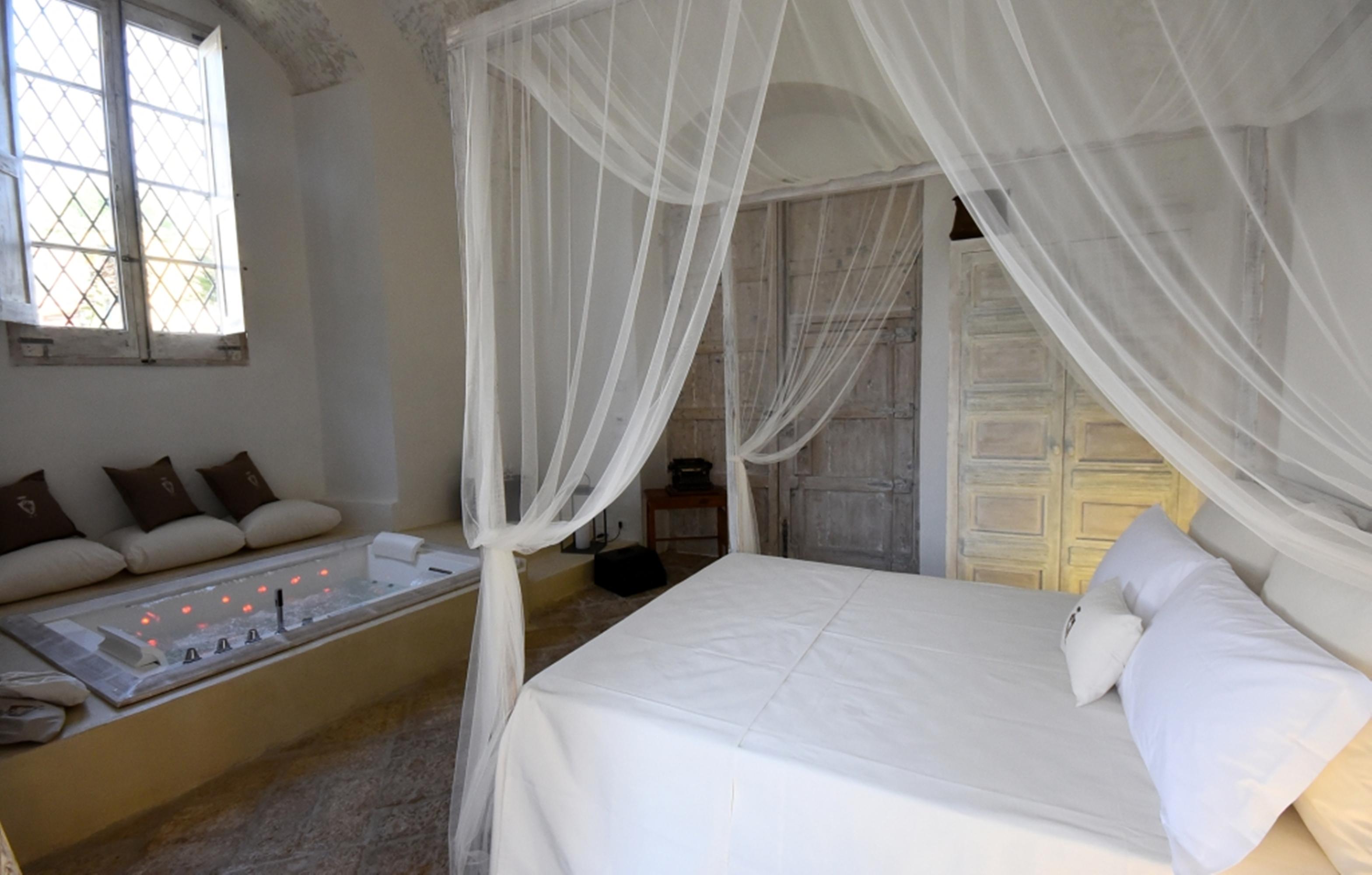Bed and Breakfast Palazzo Castriota Alezio Exterior foto
