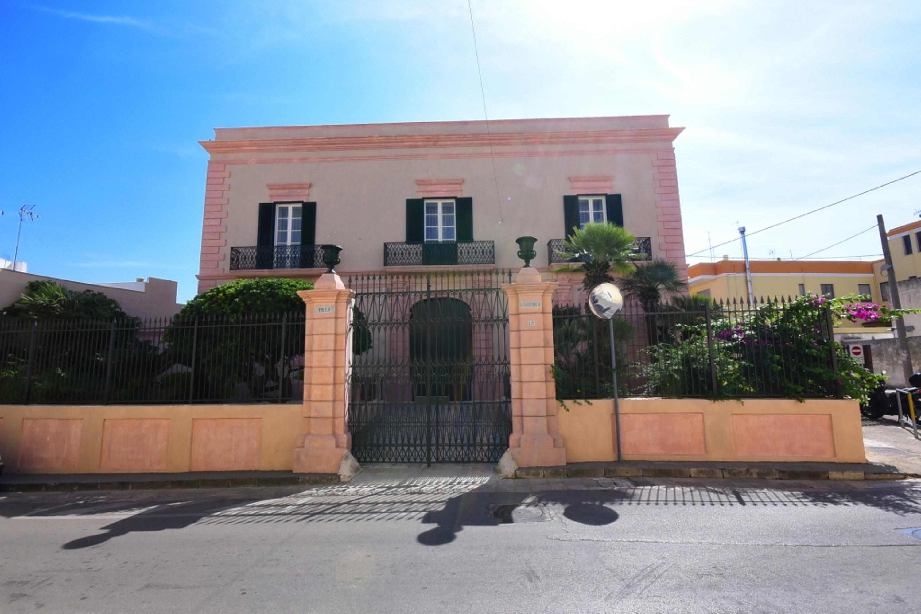 Bed and Breakfast Palazzo Castriota Alezio Exterior foto